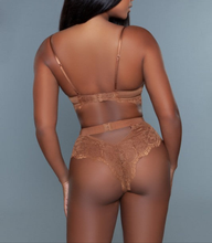 Load image into Gallery viewer, Romance