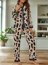 Load image into Gallery viewer, Wild night