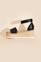 Load image into Gallery viewer, TUCKIN-S PLATFORM SANDALS
