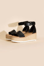Load image into Gallery viewer, TUCKIN-S PLATFORM SANDALS
