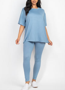 Oversized T shirt & Leggings Set