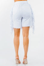 Load image into Gallery viewer, HIGH WAIST CUT OUT FRONT FRINGED SHORTS
