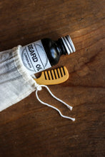 Load image into Gallery viewer, Black Pepper Beard Oil Gift Set
